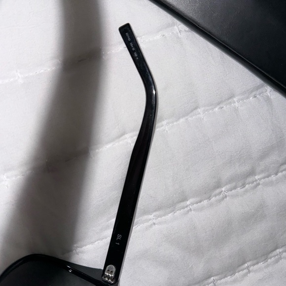 Saint Laurent Sunglasses - Picture 5 of 5